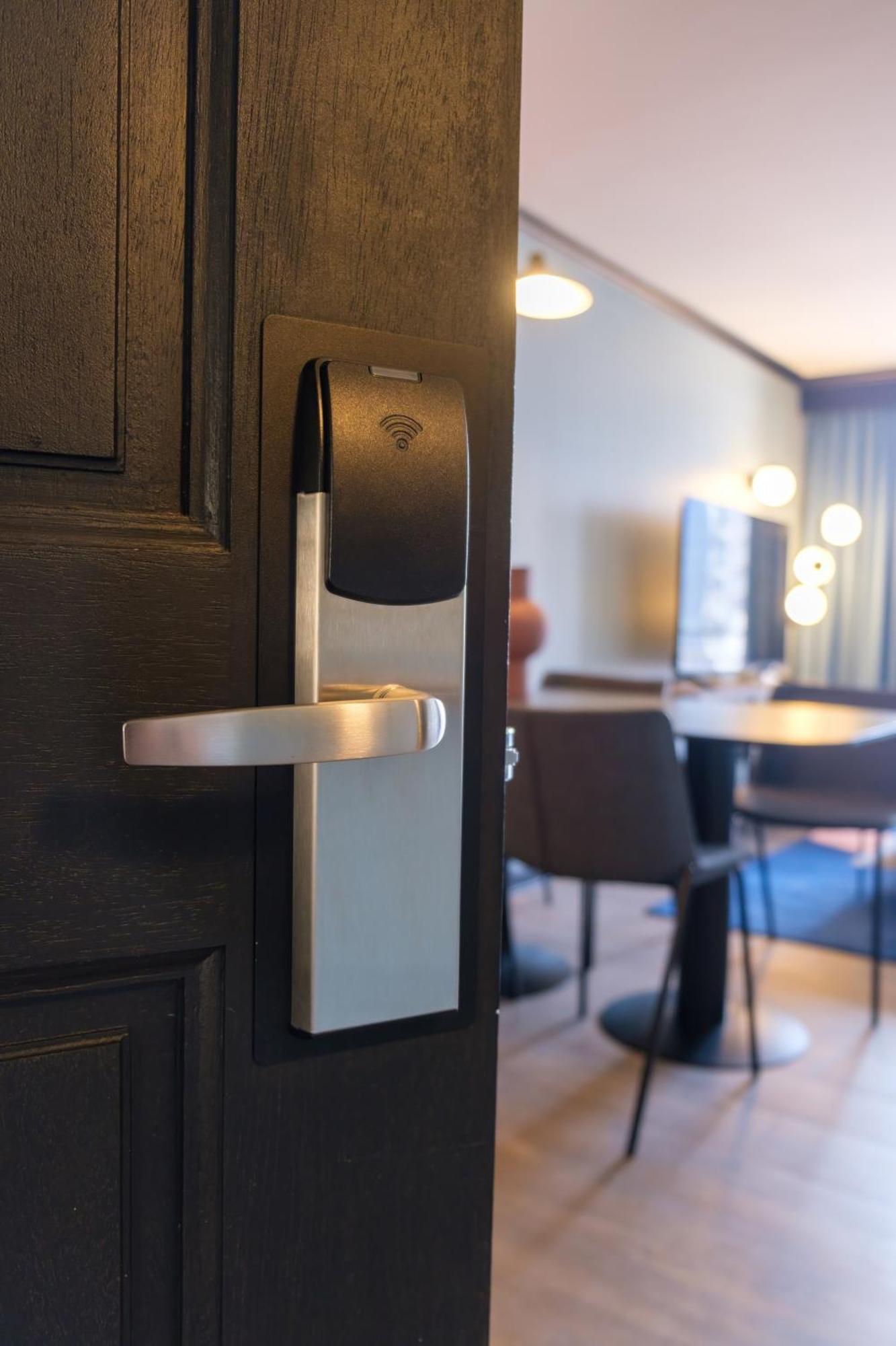 Apt Serviced Apartments Сантьяго Экстерьер фото